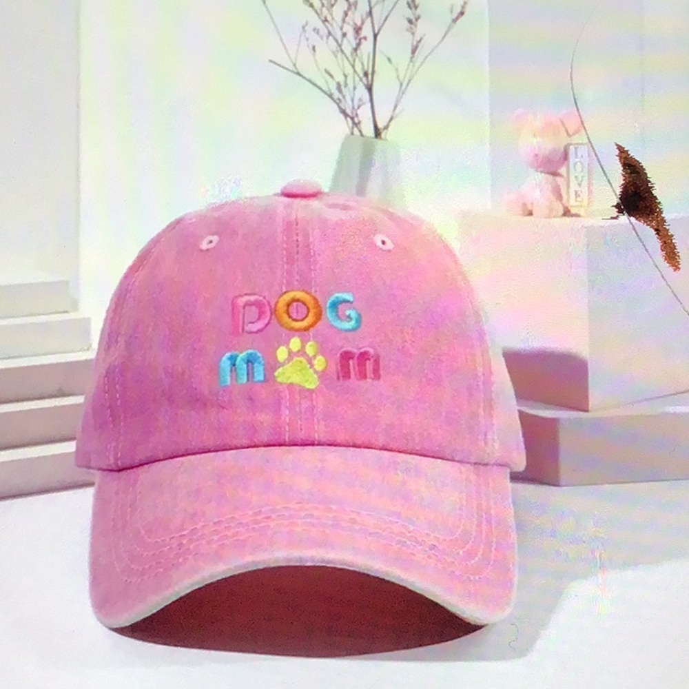 ✅Firm Reduced Price✅New “Dog Mom” Baseball Cap